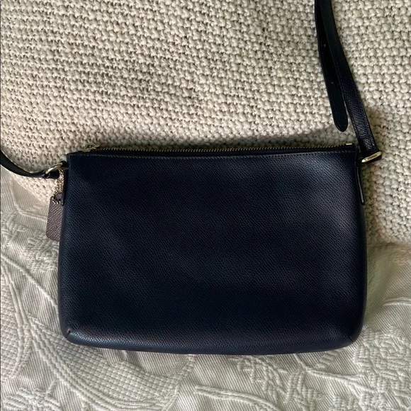 Coach True Navy Crossgrain Leather Crossbody Bag Gold Logo F52881 - Picture 6 of 10